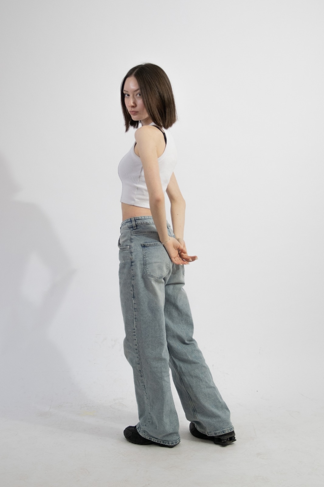 Polaroid casting — denim suelto